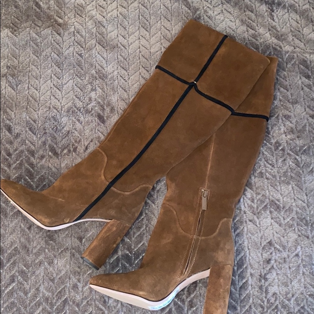 NWT AD & daughters boots